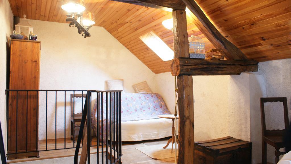 La Maison Bleue Hotel Arquian Buitenkant foto