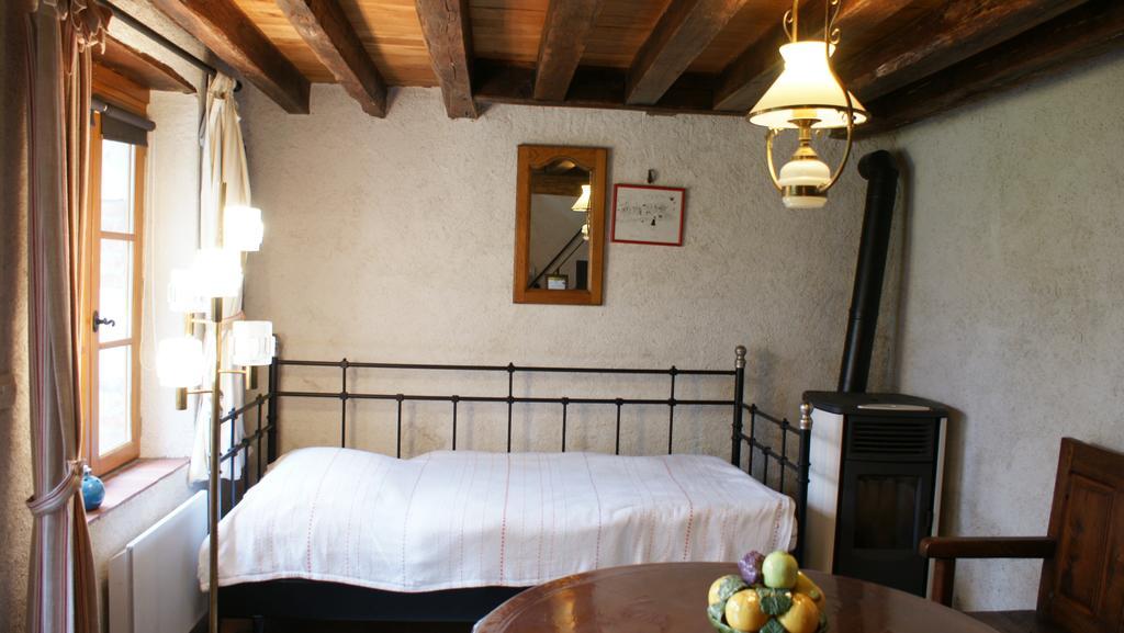 La Maison Bleue Hotel Arquian Buitenkant foto