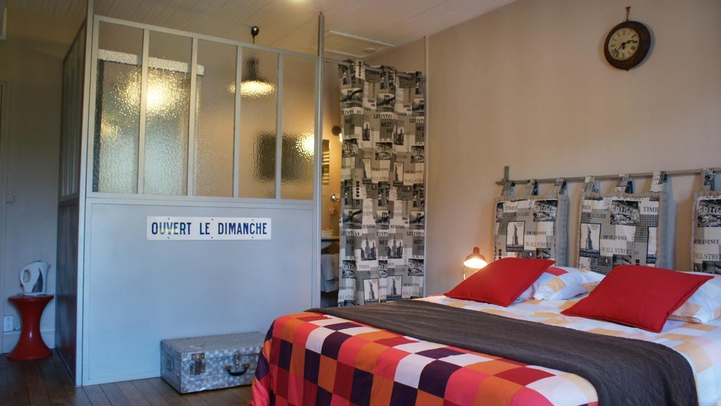 La Maison Bleue Hotel Arquian Buitenkant foto